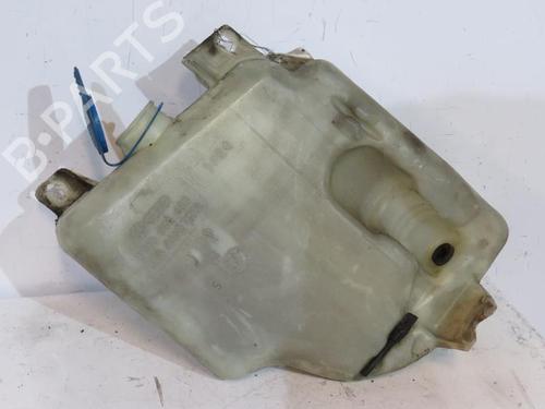 Used Windscreen washer tank VW GOLF III (1H1) 1.9 D (64 hp) 25112390