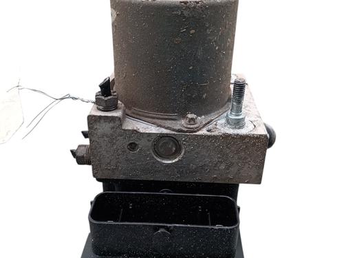 Used ABS pump ABS pump RENAULT TRAFIC II Bus (JL) 2.0 dCi 90 (JL00, JL01, JL0H, JL0M, JL0P, JL0S) (90 hp) 32864339 32864339