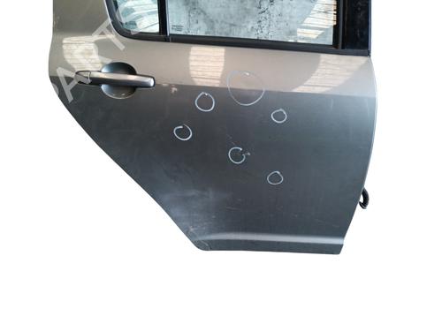Dør højre bagtil SUZUKI SWIFT III (MZ, EZ) 1.3 DDiS (RS413D) (75 hp) 33019368