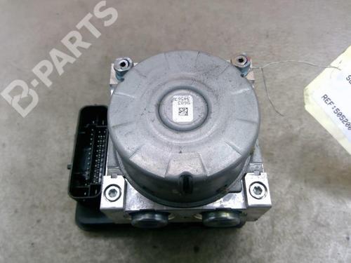 Used ABS pump ABS pump BMW 1 (F20) 118 d (150 hp) 10577086 10577086