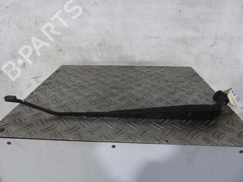 Used Front windshield wiper arm SUZUKI ALTO VII (GF, HA25_, HA35_) [2009-2025]  25091190