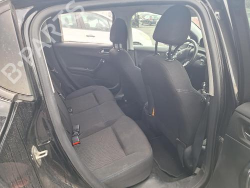 Used Parts PEUGEOT 208 I (CA_, CC_) 1.2 PureTech 82 5014957