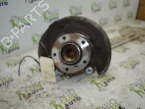 Used Left front steering knuckle BMW 1 (E81) 118 d (143 hp) 25086817