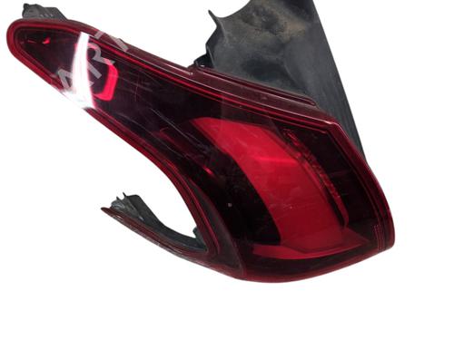 Used Left taillight PEUGEOT 2008 I (CU_) 1.2 PureTech 82 (82 hp) 28130646