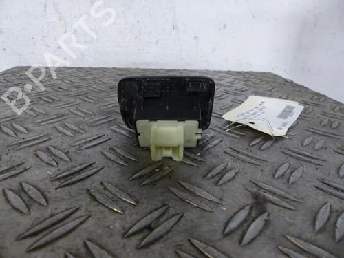 right-front-window-switch-dacia-sandero-ii-2012-25080308 main image