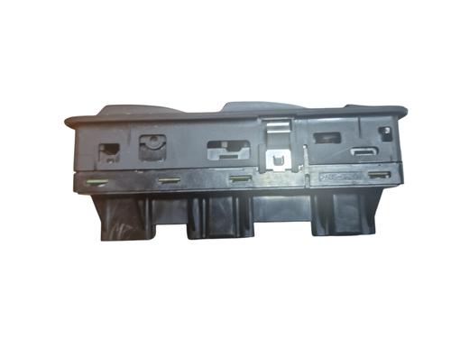 Used Left front window switch Left front window switch LAND ROVER RANGE ROVER SPORT I (L320) 3.6 D 4x4 (272 hp) 25916103 25916103