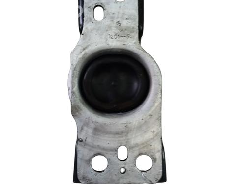 Used Engine mount Engine mount RENAULT CLIO III Hatchback Van (SB_, SR_) [2005-2026] 33534885 33534885