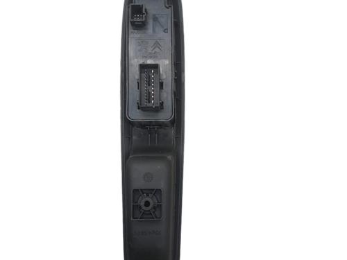 Used Left front window switch Left front window switch CITROËN C4 II (NC_) 1.6 HDi 115 (114 hp) 29004740 29004740