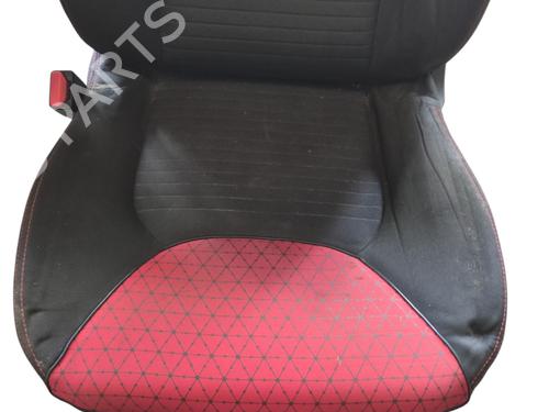 Seats set RENAULT CLIO IV (BH_) 1.5 dCi 75 | BP26714533C78 