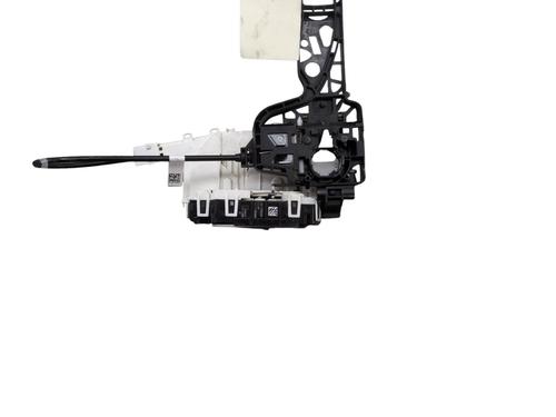 Used Front left lock Front left lock MERCEDES-BENZ SPRINTER 3,5-t Van (B907, B910) 314 CDI RWD (907.631, 907.633, 907.635, 907.637) (143 hp) 31174682 31174682