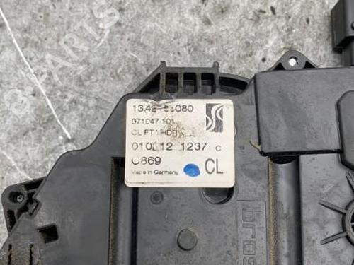 Front left lock CITROËN JUMPER II Van 2.2 HDi 110 | BP25055596C98 