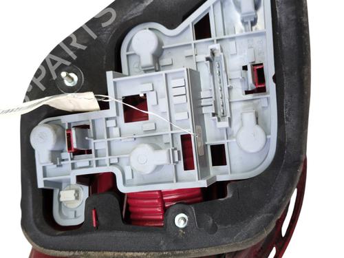 right-taillight-mercedes-benz-c-class-w204-2007-2008-2009-2010-2011-2012-2013-2014-2015-28517016 main image