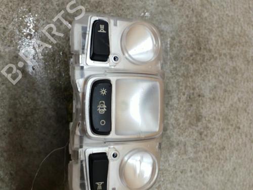 Used Interior roof light PEUGEOT 308 SW II (LC_, LJ_, LR_, LX_, L4_) 1.6 BlueHDi 120 (120 hp) 25067820