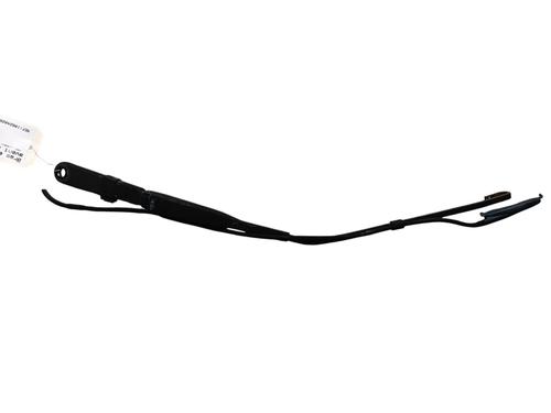 Used Front windshield wiper arm IVECO DAILY III Van 35 C 12 V, 35 S 12 V (AGKA43A2, AGKB43A2, AGKB46A2,... (116 hp) 26021377