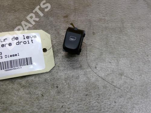 Used Right rear window switch Right rear window switch AUDI A4 B8 (8K2) 3.0 TDI quattro (240 hp) 10580414 10580414