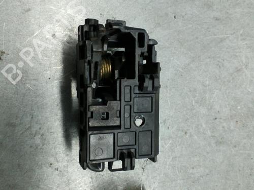 Used Front right interior door handle NISSAN X-TRAIL I (T30) 2.2 Di 4x4 (114 hp) 25088700