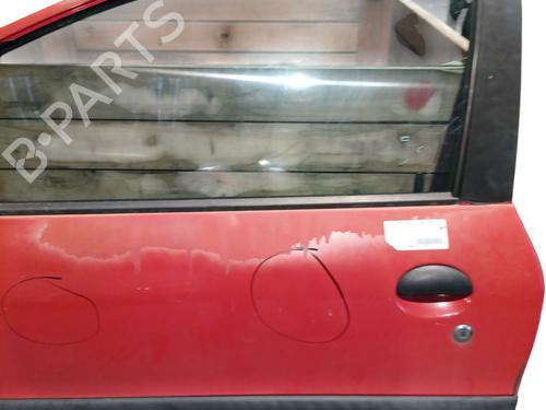 Used Left front door PEUGEOT 206 Hatchback (2A/C) 1.4 i (75 hp) 30543345