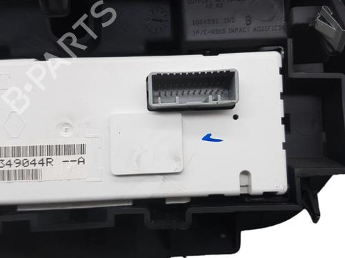 Used Display monitor RENAULT MEGANE III Coupe (DZ0/1_) 1.6 16V (DZ0U, DZ1B, DZ1H) (110 hp) 25072876