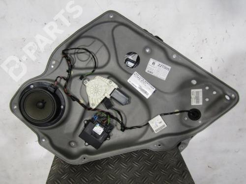 Used Rear right window mechanism Rear right window mechanism MERCEDES-BENZ B-CLASS Sports Tourer (W245) B 180 CDI (245.207) (109 hp) 10588244 10588244