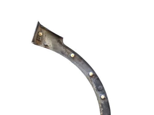 Używane Listwa nadkola przedniego lewego RENAULT CAPTUR I (J5_, H5_) 1.2 TCe 120 (118 hp) 30881656