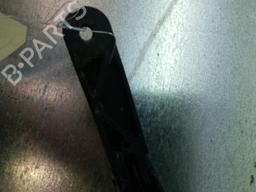 front-windshield-wiper-arm-audi-a3-8p1-2003-2004-2005-2006-2007-2008-2009-2010-2011-2012-2013-25104238 main image