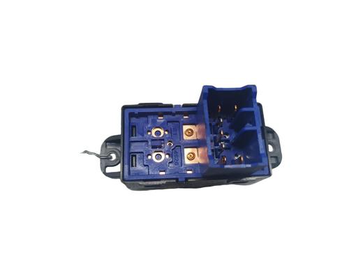 Used Right front window switch Right front window switch KIA RIO III (UB) 1.2 CVVT (84 hp) 25077444 25077444