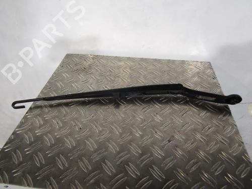 Used Front windshield wiper arm BMW 3 Compact (E46) 318 td (115 hp) 25084983