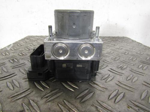 Used ABS pump ABS pump RENAULT TWINGO III (BCM_, BCA_) 1.0 SCe 70 (71 hp) 25108227 25108227