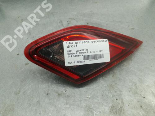 right-tailgate-light-opel-corsa-e-x15-14-08-68-13454501-2014-10614518 main image