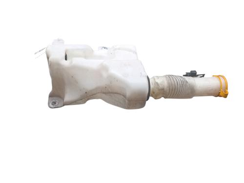 Used Windscreen washer tank FIAT 500X (334_) 1.6 D Multijet (334AXA1B, 334AXA11) (120 hp) 25075720