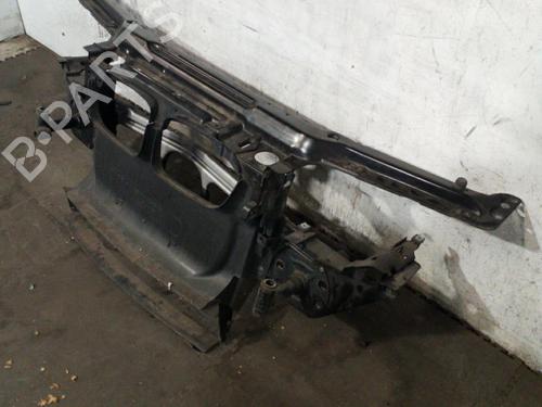 Frontplate/Frontkurv BMW 3 Touring (E46) 320 d (150 hp) 25081789