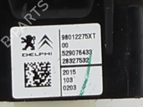 Used Left front window switch Left front window switch CITROËN C3 II (SC_) 1.0 VTi 68 (68 hp) 33700146 33700146