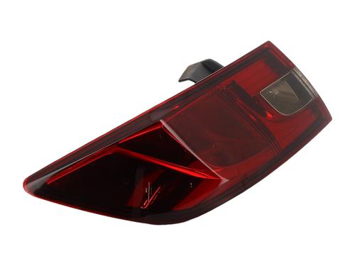 Used Left taillight Left taillight 36338371 36338371