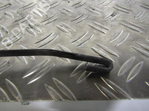 Front windshield wiper arm NISSAN TERRANO II (R20) 2.7 TDi 4WD | BP25070109C143 