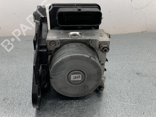 Used ABS pump SKODA OCTAVIA III Combi (5E5, 5E6) 1.4 TSI (150 hp) 25078011