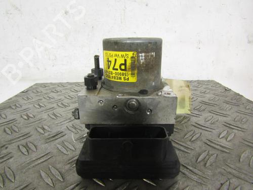 Used ABS pump KIA SOUL II (PS) 1.6 CRDi 136 (136 hp) 25065405