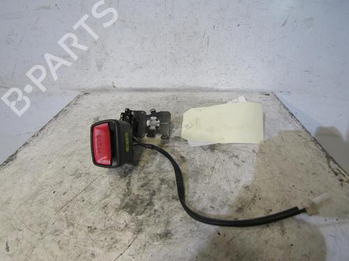 Used Seat buckle HYUNDAI i30 (FD) 1.6 CRDi (90 hp) 25106878
