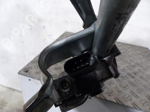 Used Front wiper motor Front wiper motor BMW 1 (E87) 118 d (143 hp) 25091218 25091218