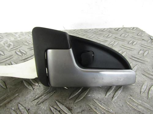 Venstre foran invendig håndtak KIA CEE'D SW (ED) 1.6 CRDi 115 (115 hp) 25065876