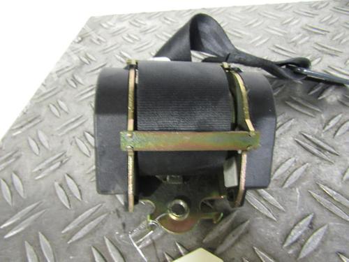 Used Rear right seatbelt Rear right seatbelt PEUGEOT 206 CC (2D) 2.0 S16 (136 hp) 25113030 25113030