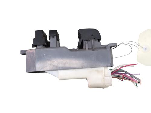 Left front window switch TOYOTA YARIS (_P13_) 1.3 (NSP130_, NSP130) | BP30819972I27