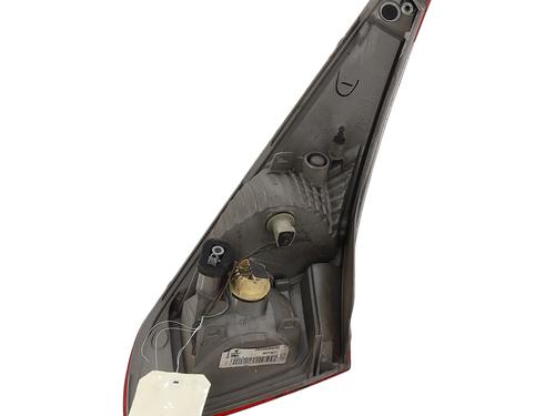 Venstre baglygte bagklap Venstre baglygte bagklap RENAULT MEGANE III Hatchback (BZ0/1_, B3_) 1.5 dCi (86 hp) 36522335 36522335