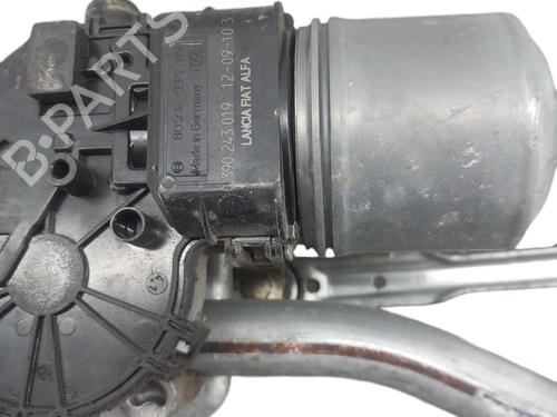 Used Front wiper motor ALFA ROMEO GIULIETTA (940_) 1.6 JTDM (940FXD1A) (105 hp) 25055218