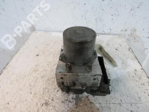 Used ABS pump ABS pump RENAULT CLIO III Hatchback Van (SB_, SR_) 1.5 dCi (68 hp) 10607882 10607882