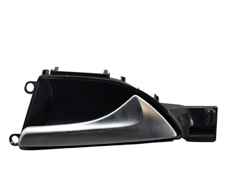 Højre bagtil invendig håndtag MERCEDES-BENZ A-CLASS (W176) A 180 CDI / d (176.012) (109 hp) 25097901