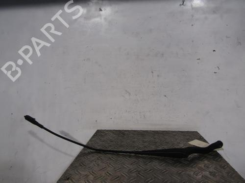 Used Front windshield wiper arm OPEL CORSA D (S07) 1.3 CDTI (L08, L68) (75 hp) 25084390