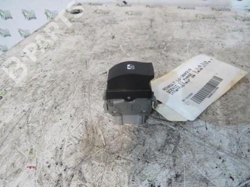 Used Left front window switch Left front window switch RENAULT SCÉNIC II (JM0/1_) [2003-2010] 10610859 10610859