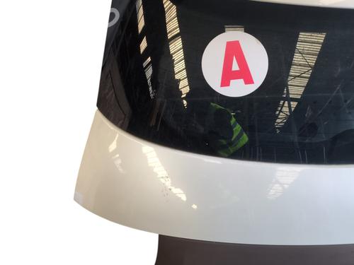 tailgate-citroen-c4-cactus-2014-31040259 main image