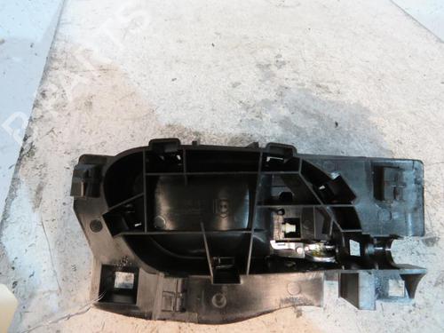 Used Rear left interior door handle Rear left interior door handle PEUGEOT 208 I (CA_, CC_) 1.2 VTI 82 (82 hp) 25109603 25109603