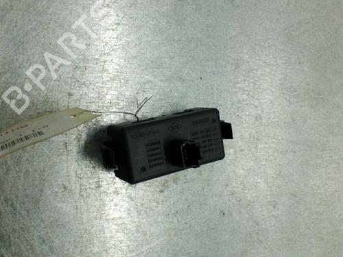 Warning switch RENAULT SCÉNIC III (JZ0/1_) 1.5 dCi | BP25089542I22 - Image 3